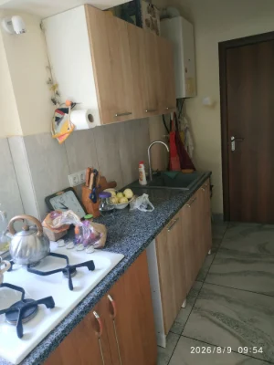 Продам  частину будинку в Змієві .