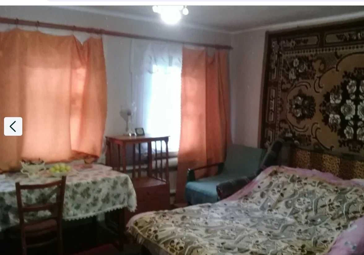 Продам дом в Змиеве. Участок 10 сот. Газовое отопление Отлич