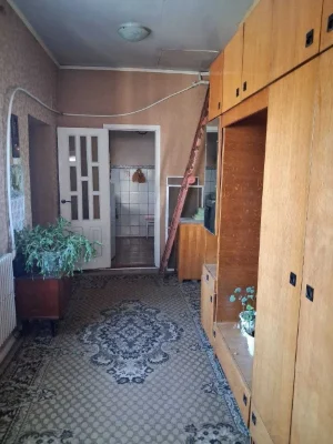 Продаж половини будинку Дергачі район Чудо Маркету