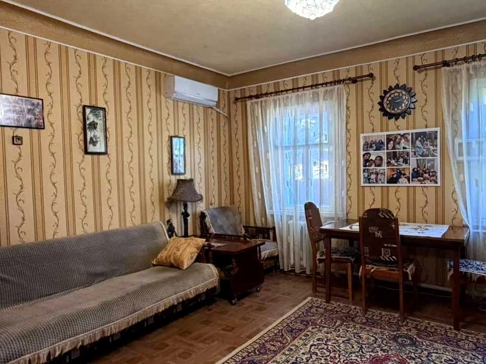 Будинок. Дергачі, Затишна