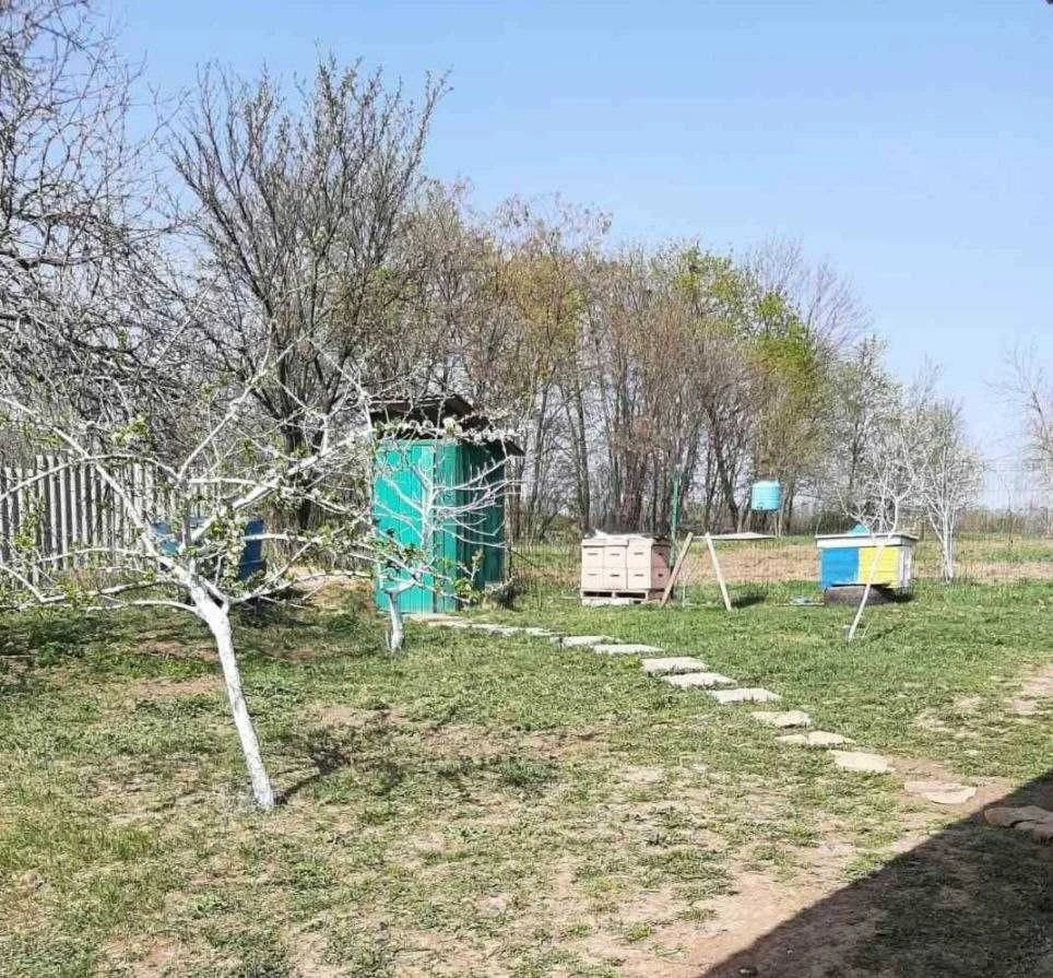 Просторий будинок на великій приватизованій землі