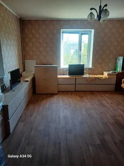 Продам 2х эт дом в Змиеве. Участок 12 сот. Тихий р-н Отлична