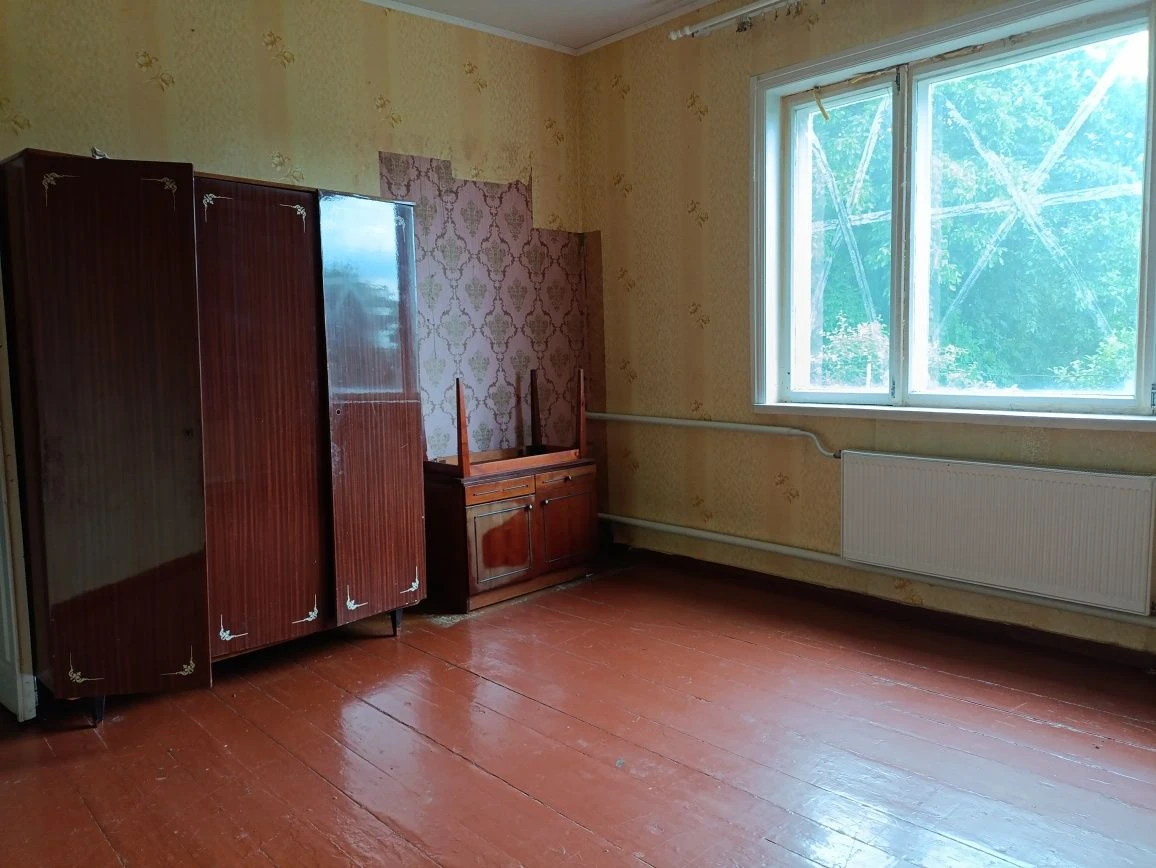 Продам будинок в .м. Зміїв