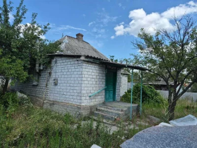 Продам будинк м.Зміїв