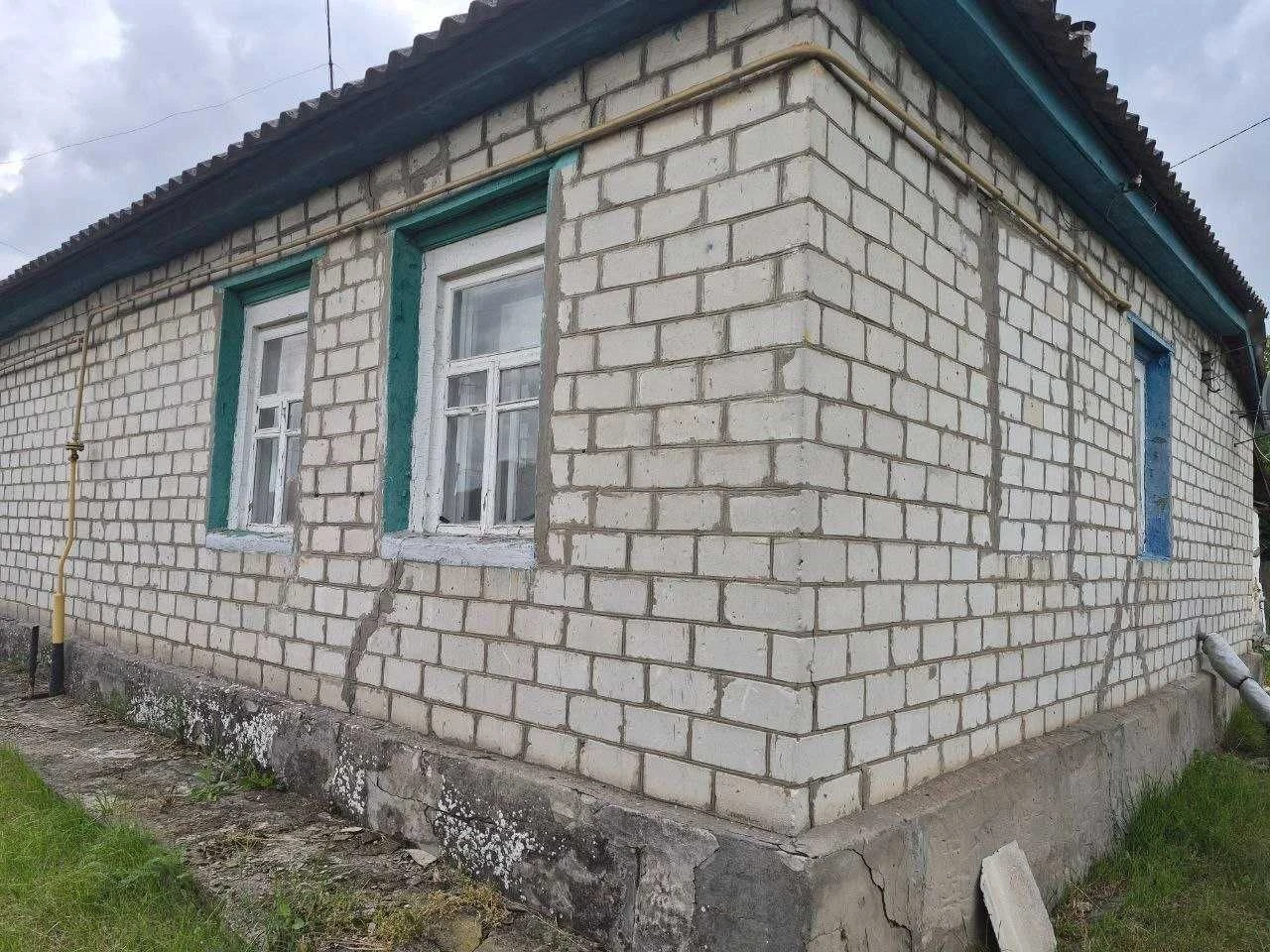 Продам будинок м.Зміїв