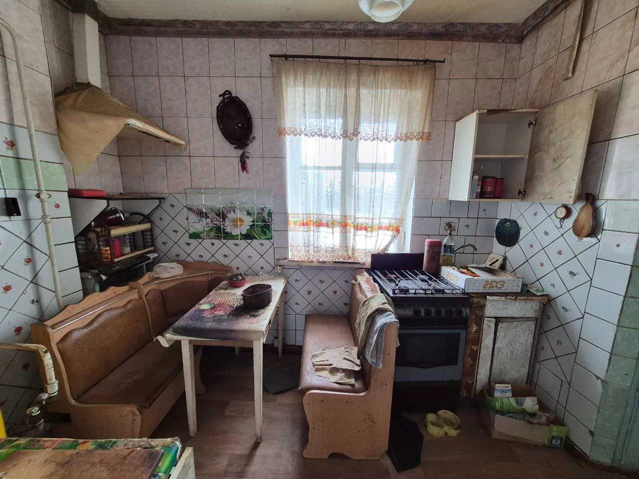 Продам будинок м. Зміїв