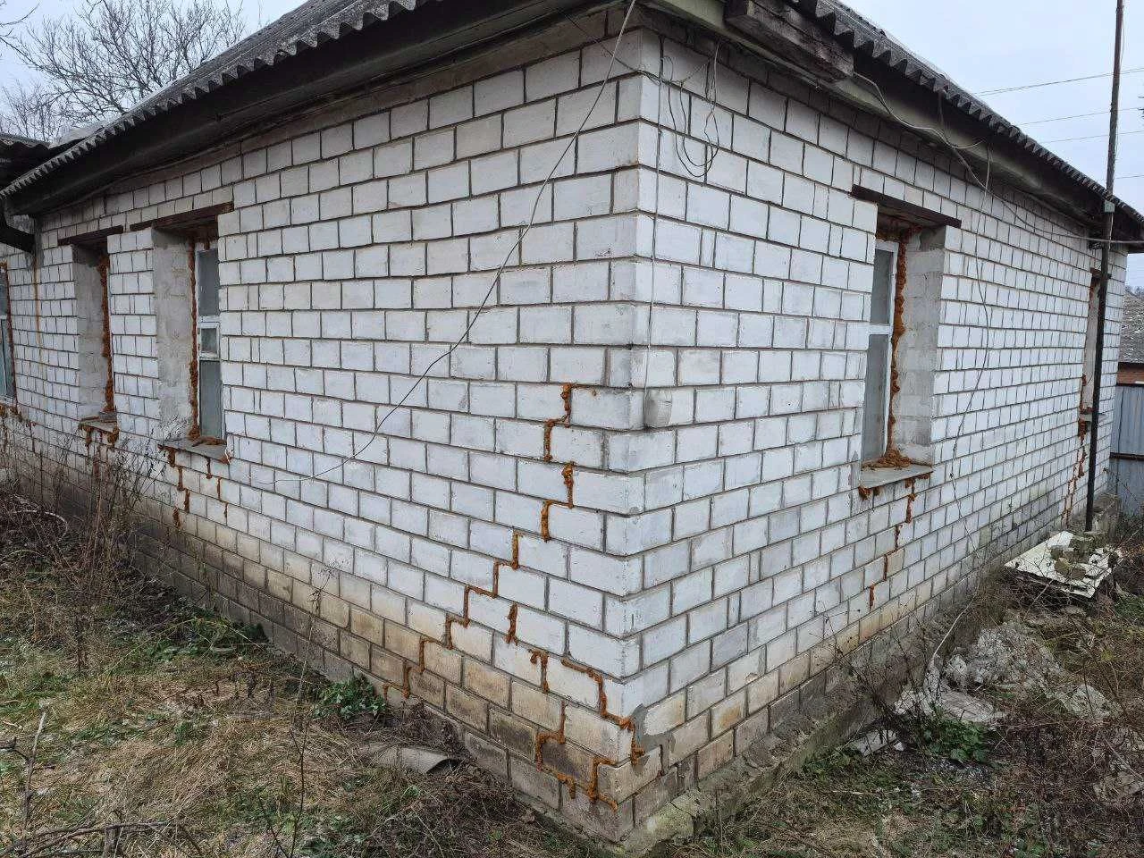 Продам будинок м. Зміїв
