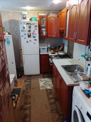 Продам дом( р-н жд рынок)