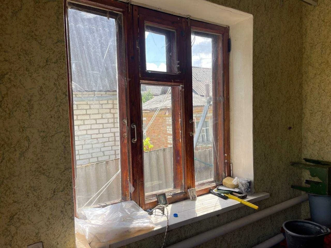 Продаж будинку в Дергачах, центр, 60 м2, кирпичний.