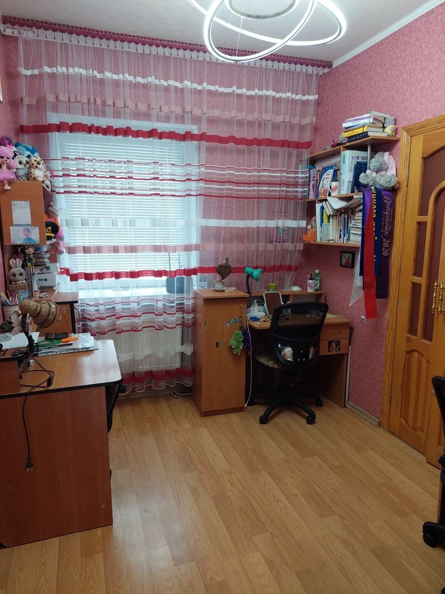 Продам будинок в місті Ізюм