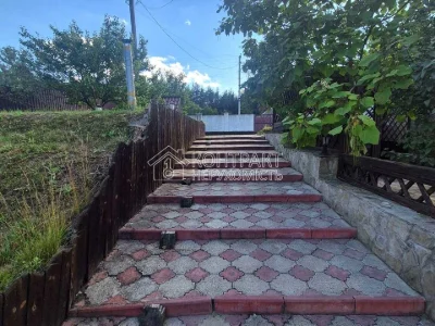 Будинок. Зміїв, левкиевка