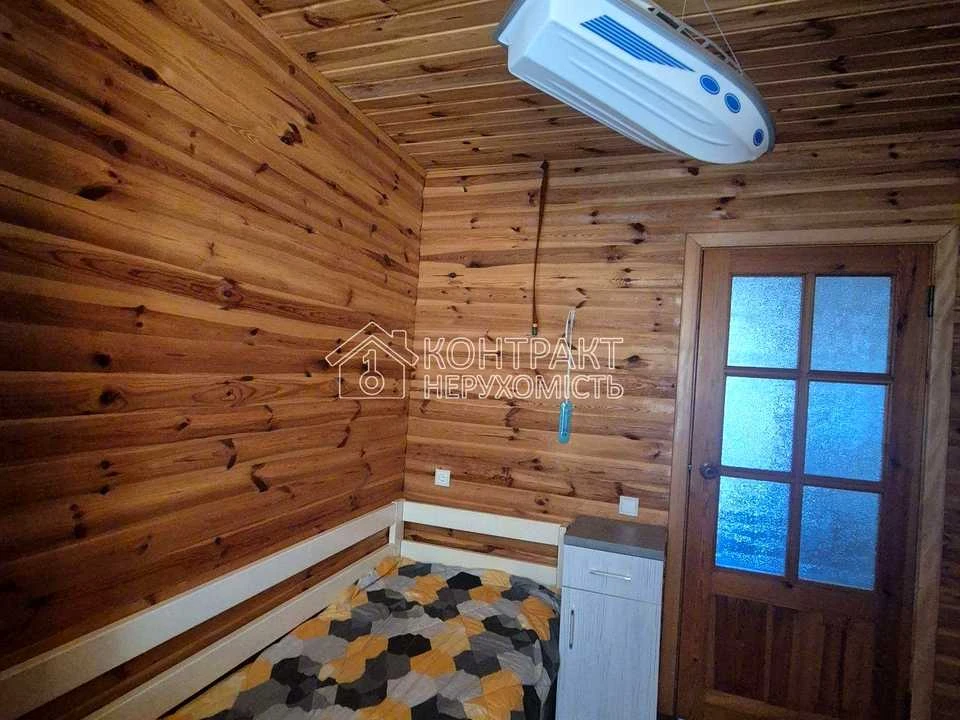 Будинок. Зміїв, левкиевка