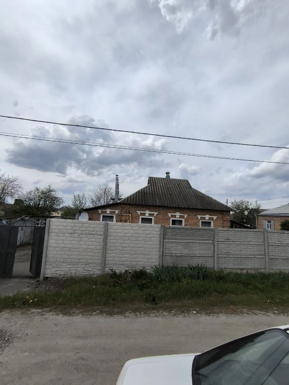 Будинок у Дергачах