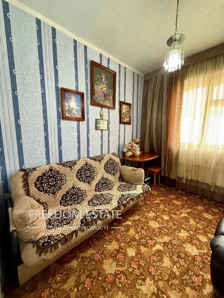 89 тыс $‼️‼️ДОМ с озером/Змиев/ 195 м2/ 40 соток