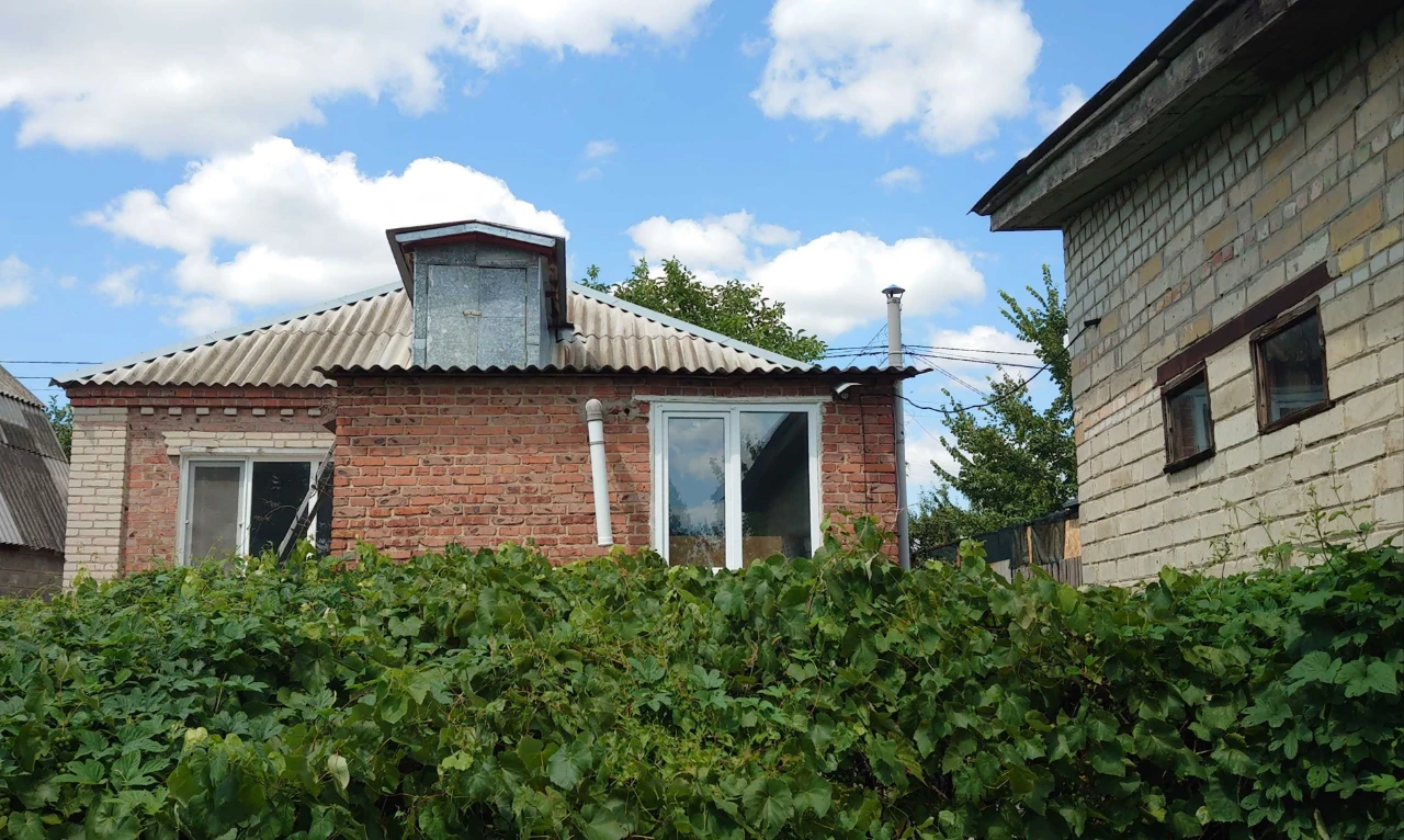 Продам будинок в місті Ізюм.