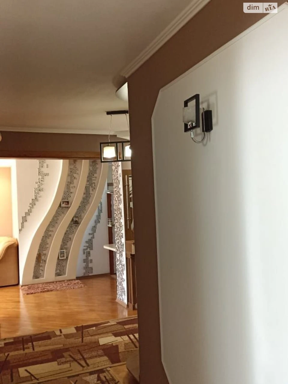 Продаж Дім