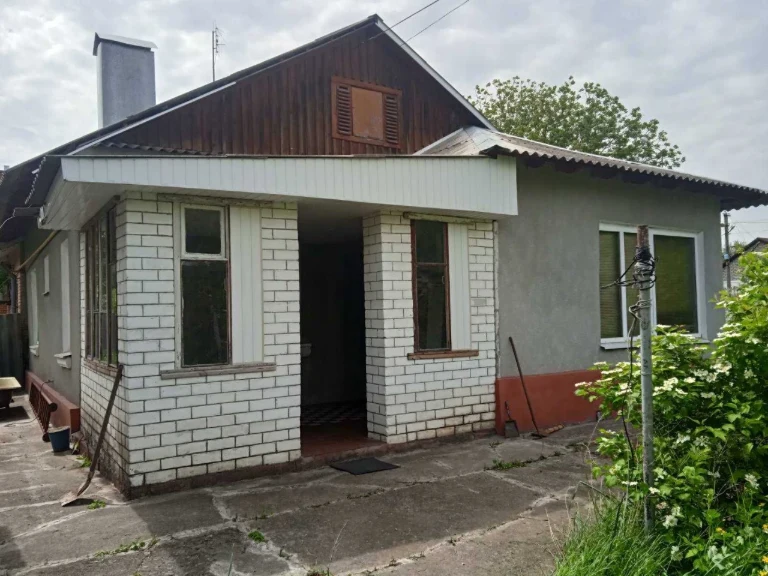 продам дом чугуев