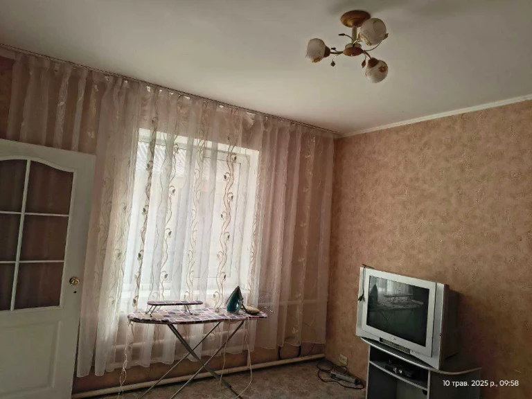 Продам частину будинку в центрі міста