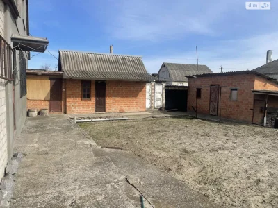 Продаж Дім