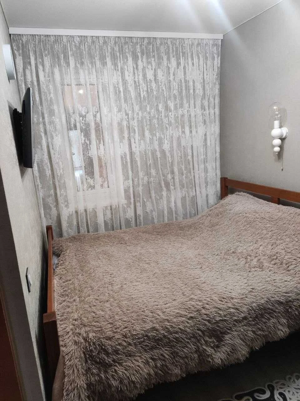 Продам будинок в м. Ізюм.В ОРЕНДУ НЕ ЗДАЄТЬСЯ !!