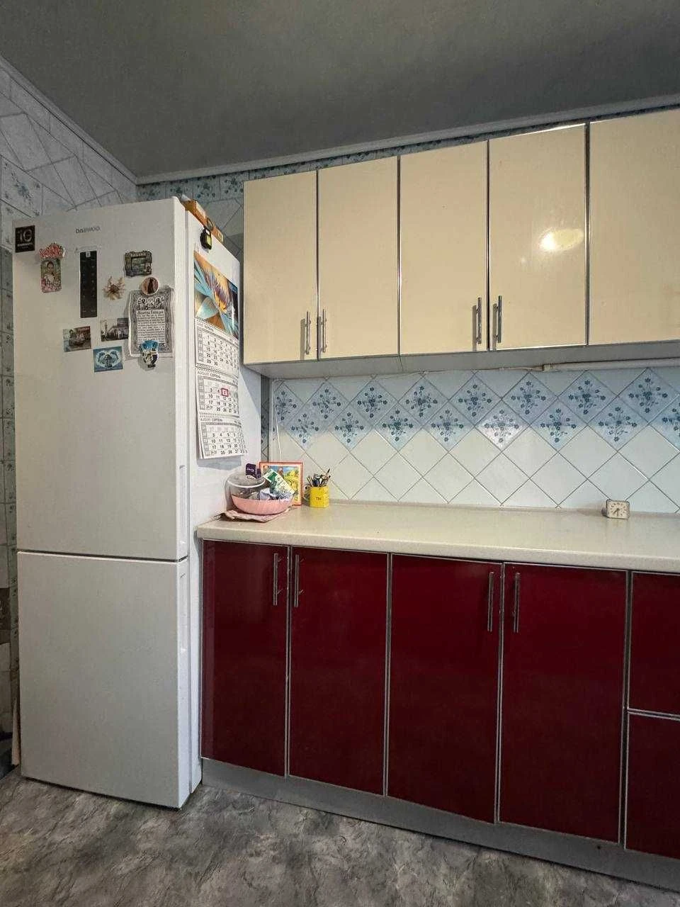 ПРОДАЄТЬСЯ ЗАТИШНИЙ БУДИНОК з приватизованою земельною ділян