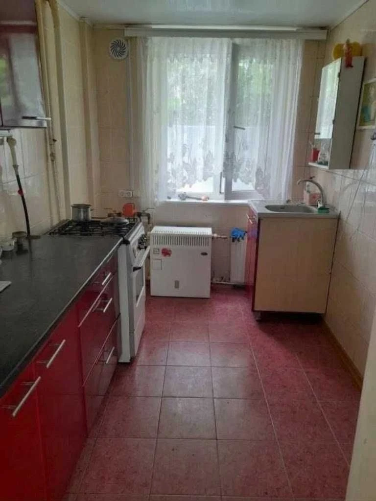 Продам 1/2  часть дома в Чугуеве