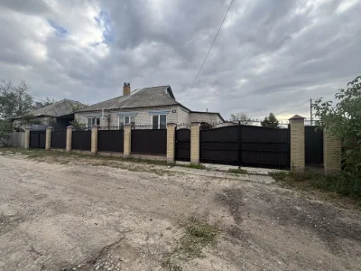 Продам  будинок Ізюм, сетифікат