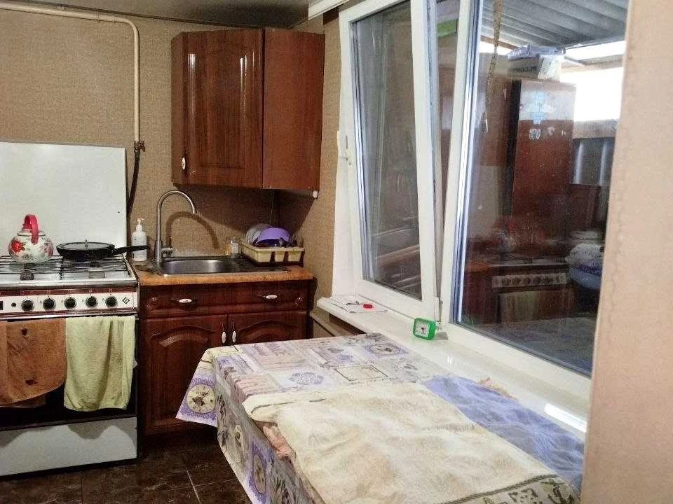 Будинок. Чугуїв, Басейна