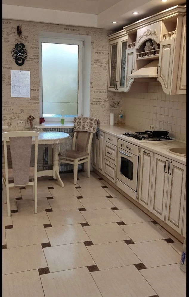 Продам будинок з 20 стоками землі Ізюм