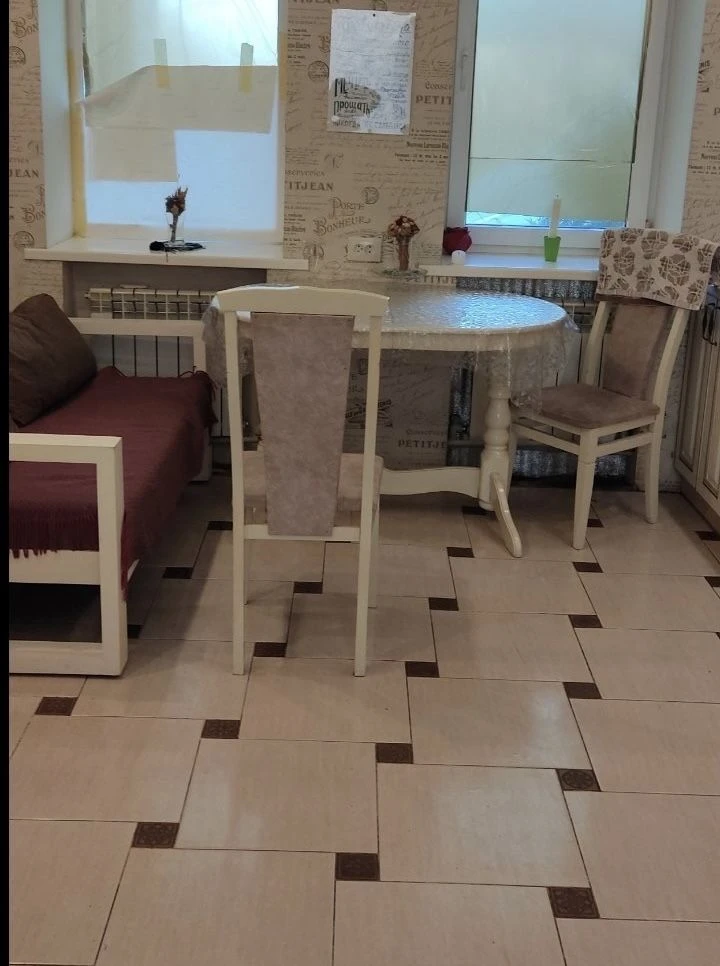 Продам будинок з 20 стоками землі Ізюм