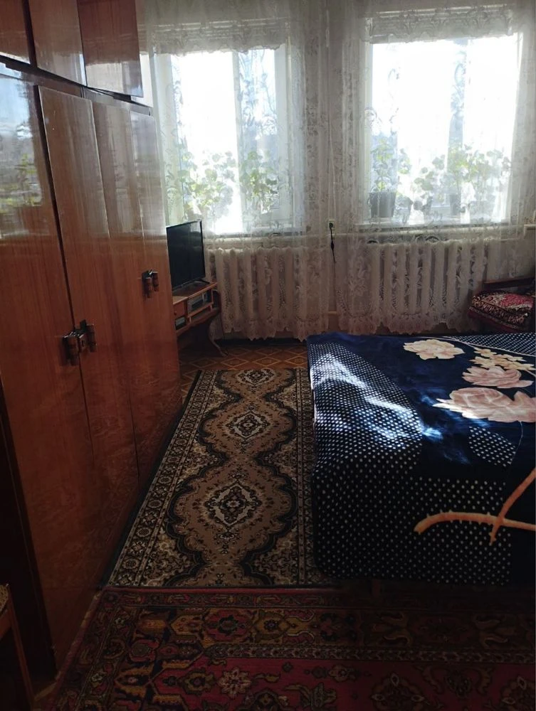 Продам дом г. Изюм. Поворотка. Возможно по сертификату . Воз