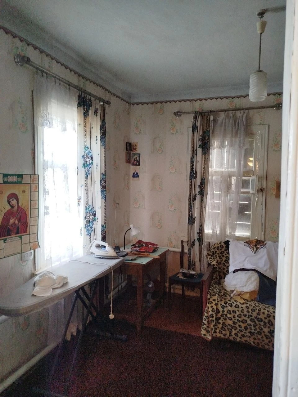 Продам затишний будинок в центрі міста Чугуїв