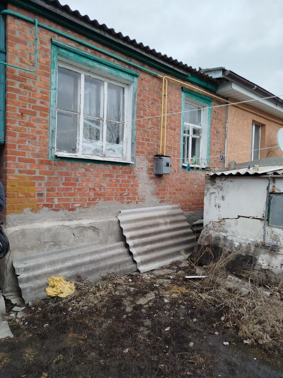 Продам пів будинку в місті Чугуїв