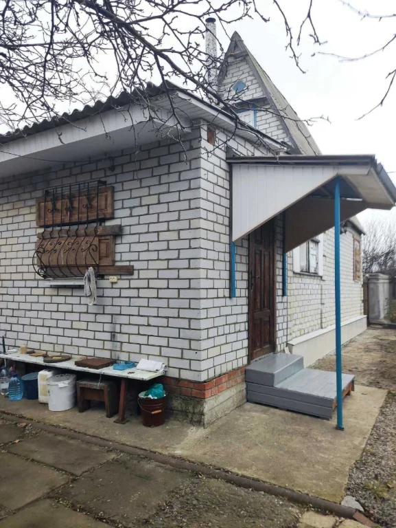 Дом с удобствами новой постройки