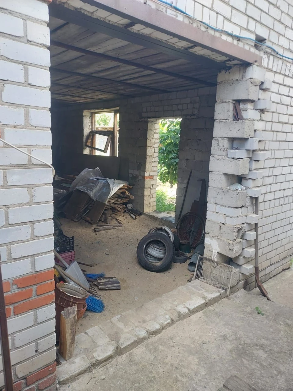 Продаем крепкий хозяйский дом в Чугуеве