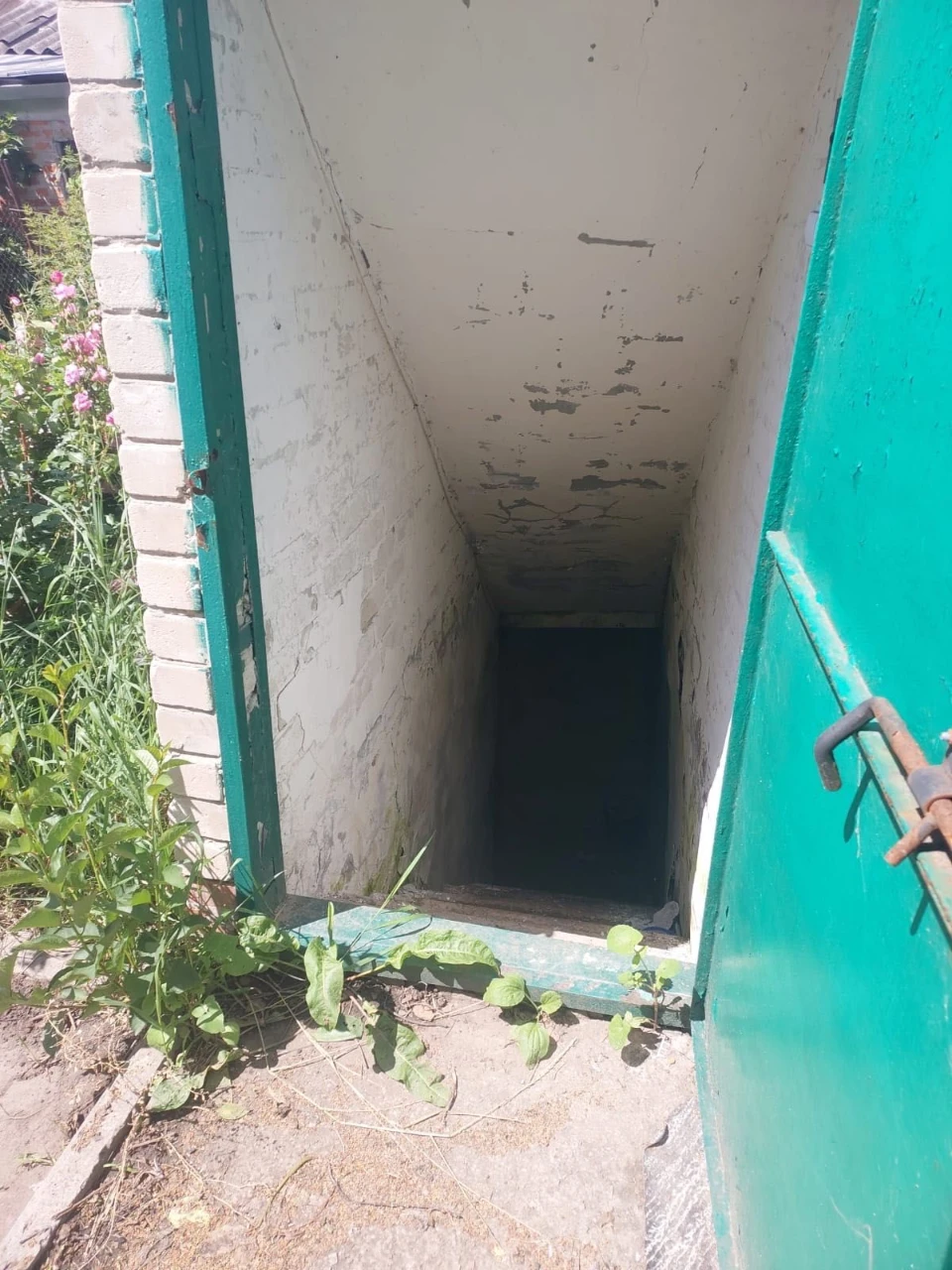 Продаем крепкий хозяйский дом в Чугуеве