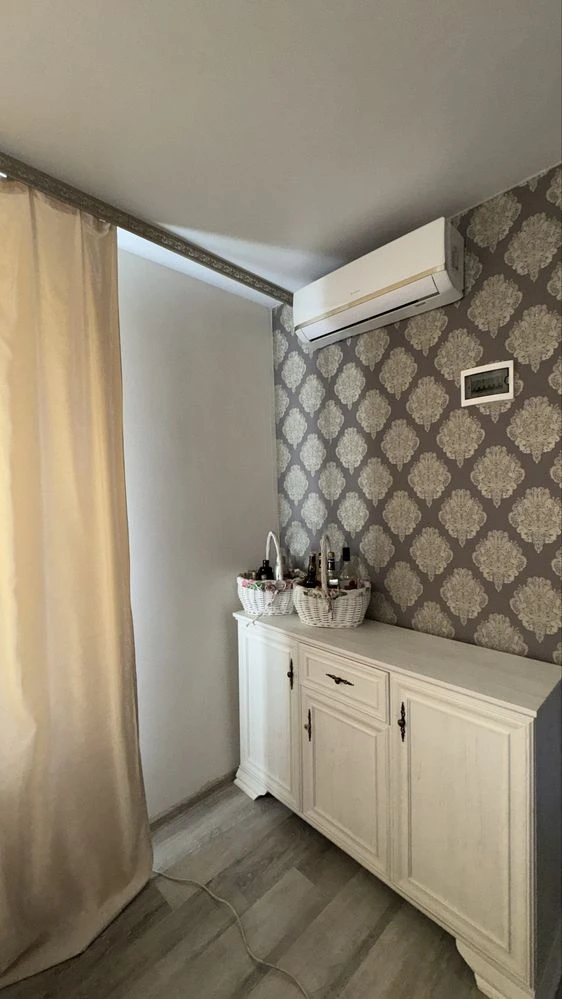 Продам дом 230 кв.м у реки С.Донец
