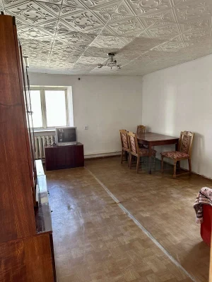 Продається будинок,житловий стан.