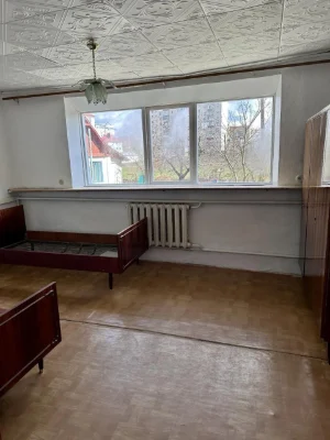 Продається будинок,житловий стан.