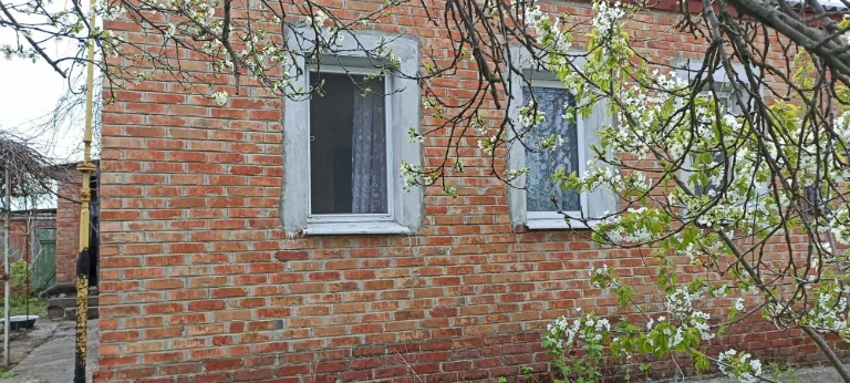 Продам добротный крепкий дом в Чугуеве