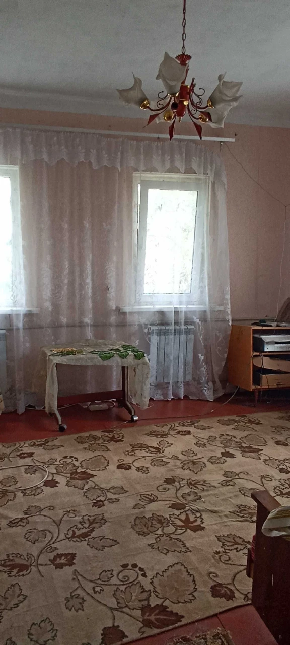 Продам добротный крепкий дом в Чугуеве