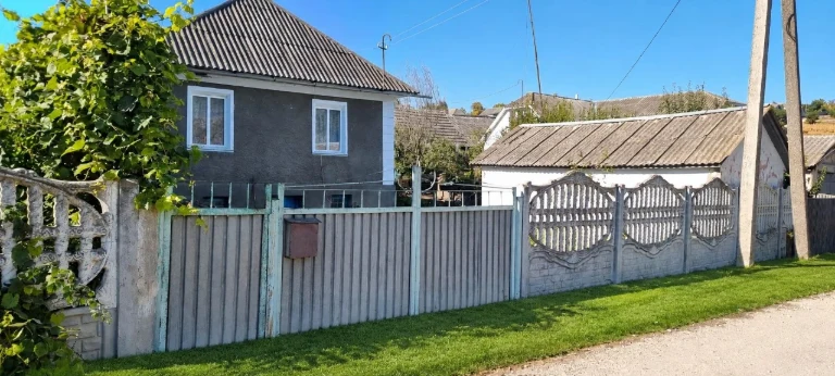 Будинок  в тихому безпечному місці