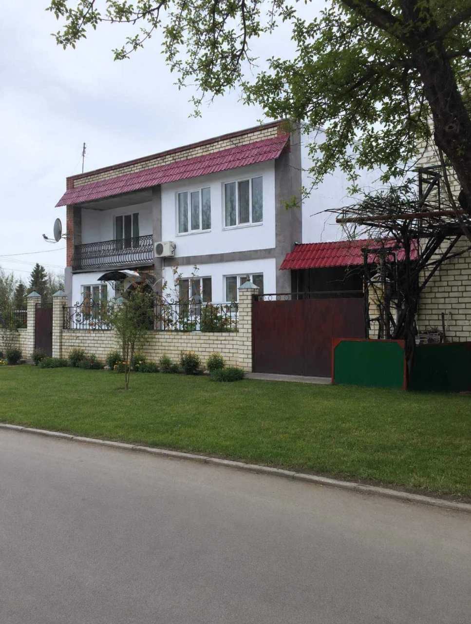 Продам дом Чугуев.