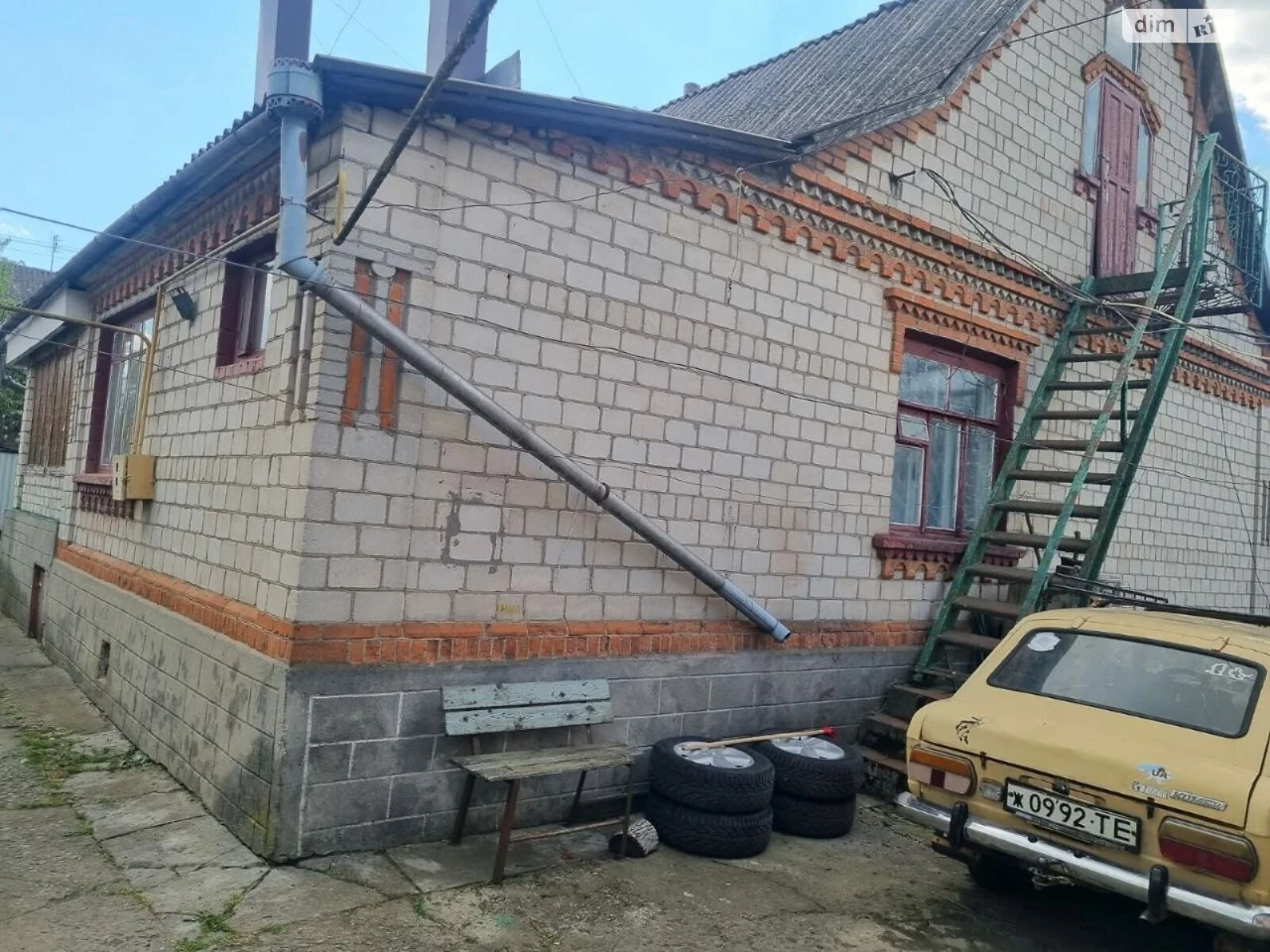 Продаж Дім