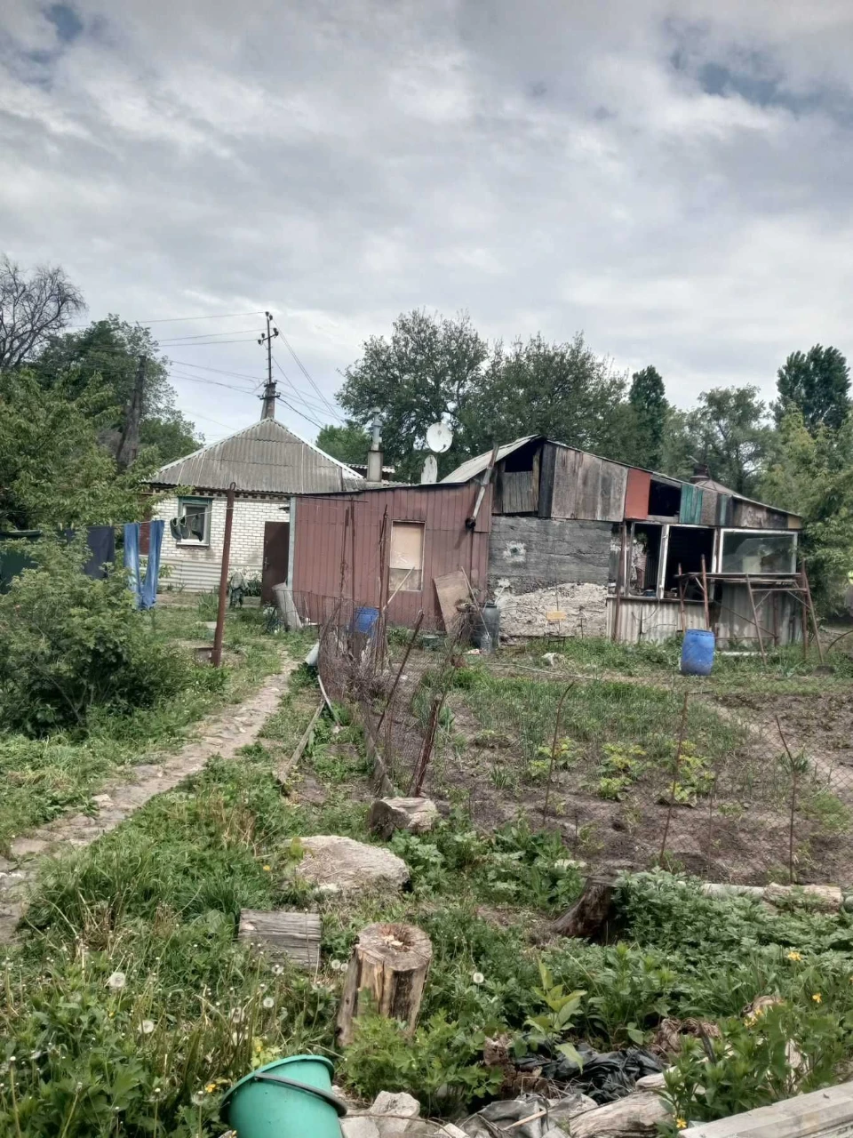 Продаём  дом в Чугуеве - 1я линия от реки