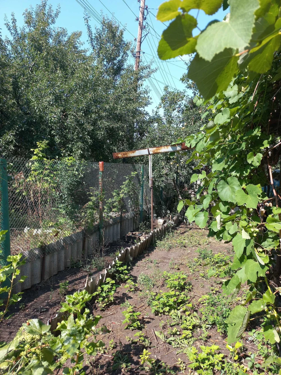 Продам часть дома с гаражом, статус квартиры