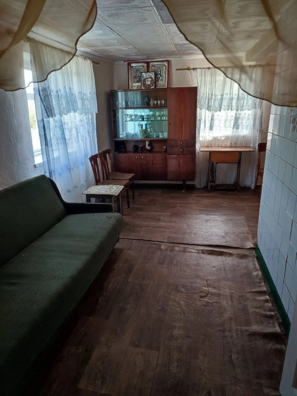 Продається будинок та зем. ділянка