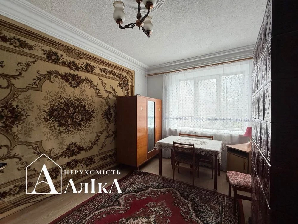 Продам двоповерховий будинок
