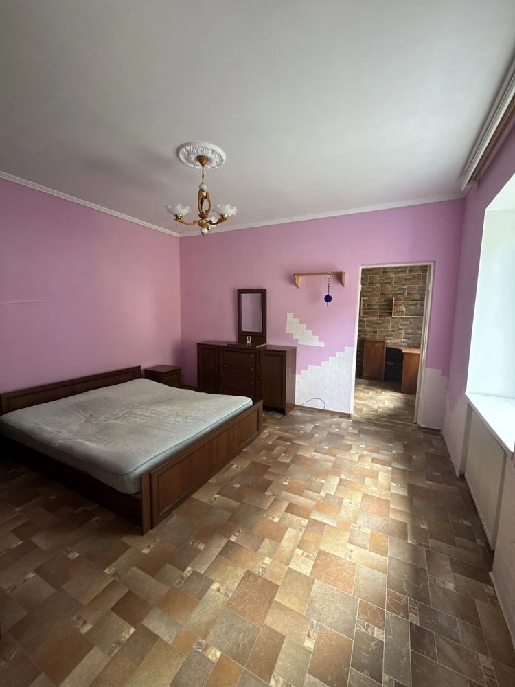 Продається частина будинку в р-ні Польські фільварки