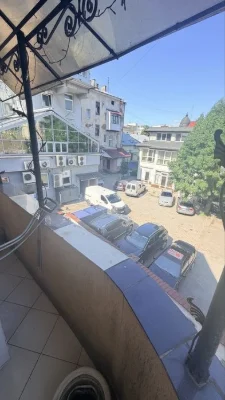 Чудовий будинок в центрі!  Стометрівка!
